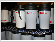 Печать Логотипа в один цвет на кружке (тампонная печать)